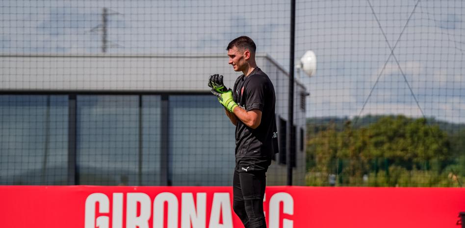 세계 스포츠: 리바코비치는 겨울 이적 시장에서 지로나를 떠나기를 희망하며 이번 시즌 현재까지 0경기에 출전했습니다.