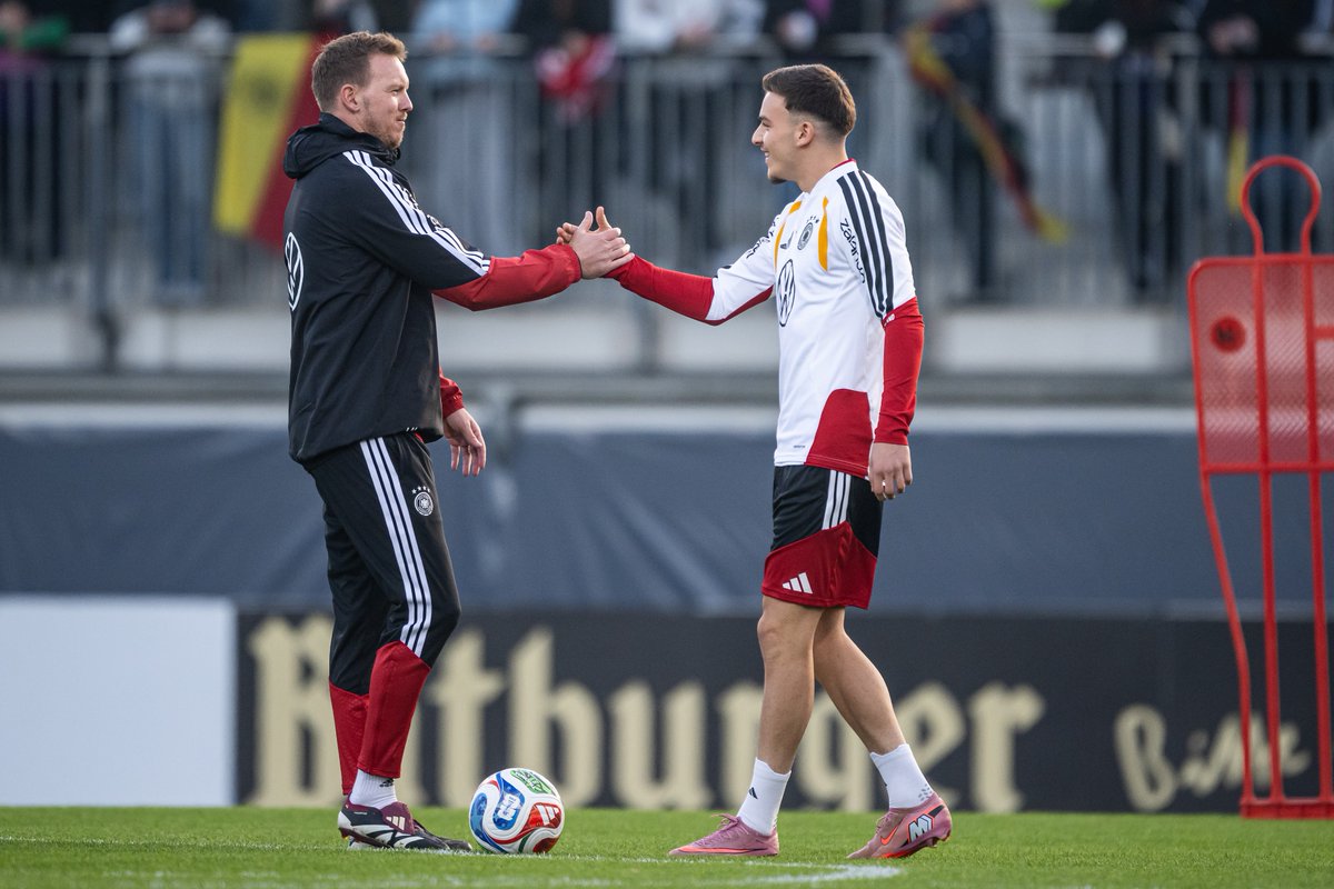 독일축구협회 관계자: 마라트는 U21 대표팀으로 가서 유럽 청소년 U21 조별 예선에 출전할 예정이다.