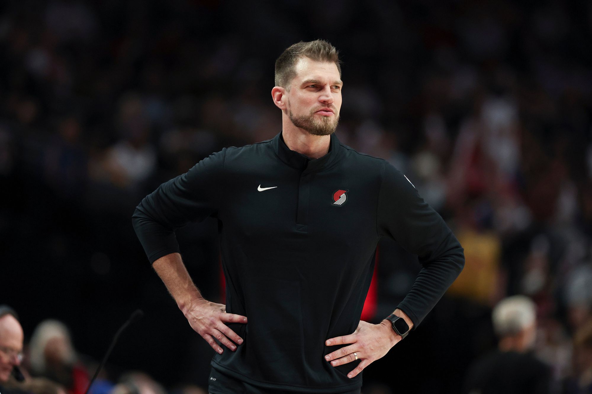 스플릿: 선수들에게 슈팅 감각과 볼 컨트롤은 언제나 돌아오며, 슈팅에 대한 자신감을 유지해야 한다고 말했습니다.