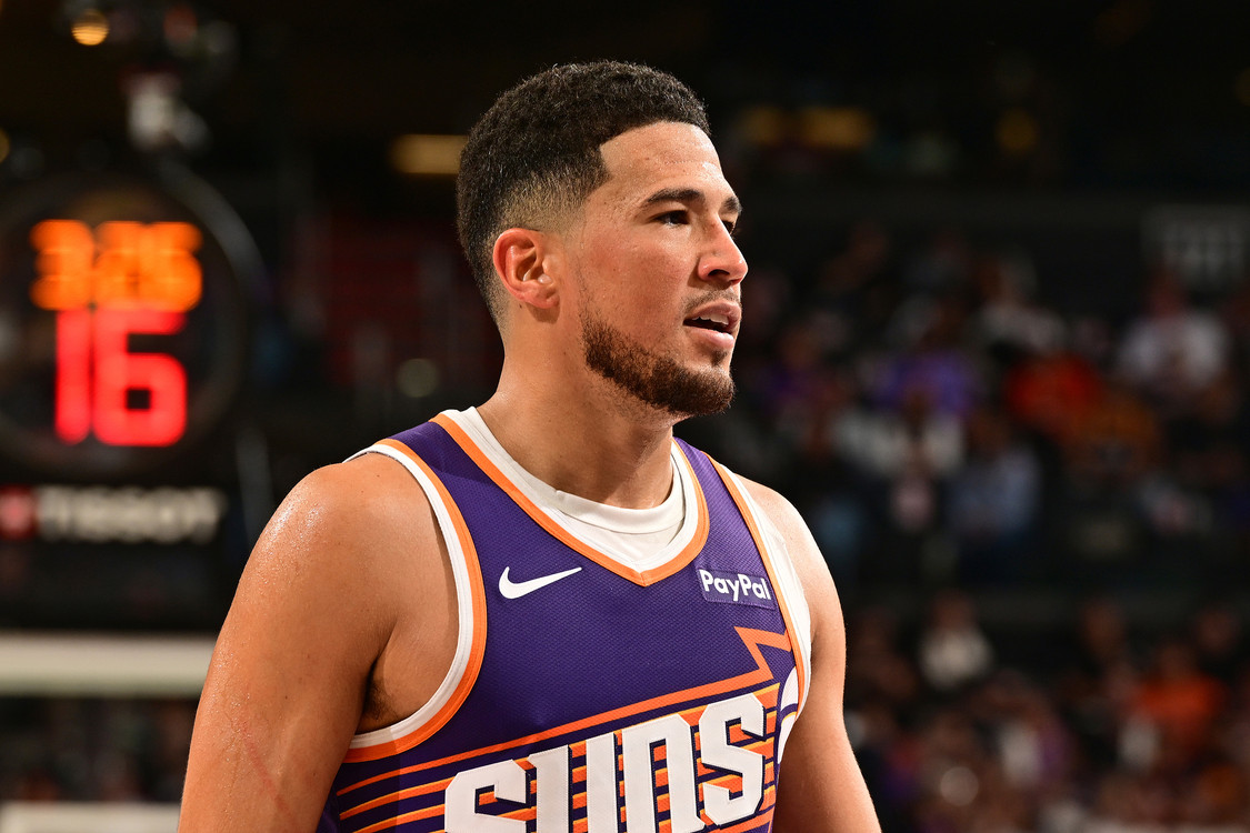 56%+43% 및 게임당 평균 30+! 부커는 NBA에서 커리만이 이룬 기적을 이뤘다.